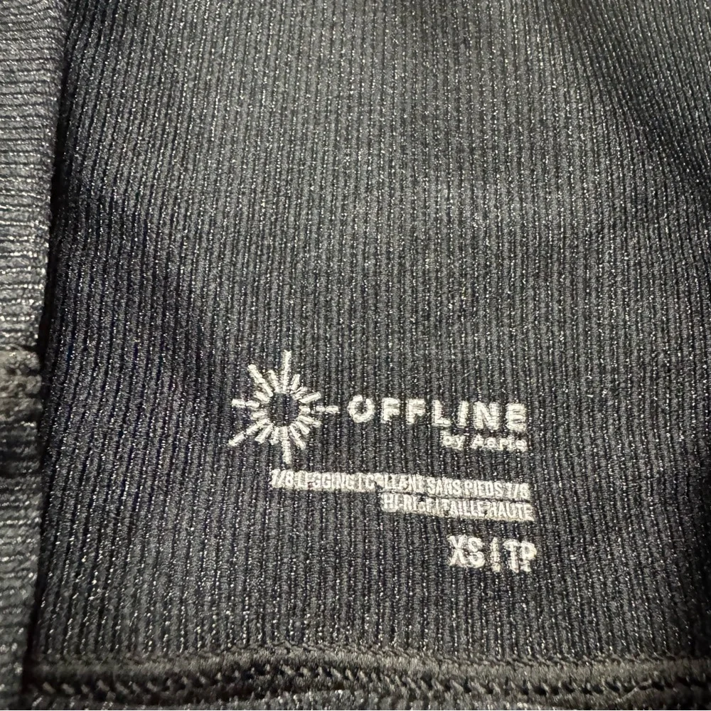 Offline by Aerie Black Ribbed Leggings 7/8 Size XS